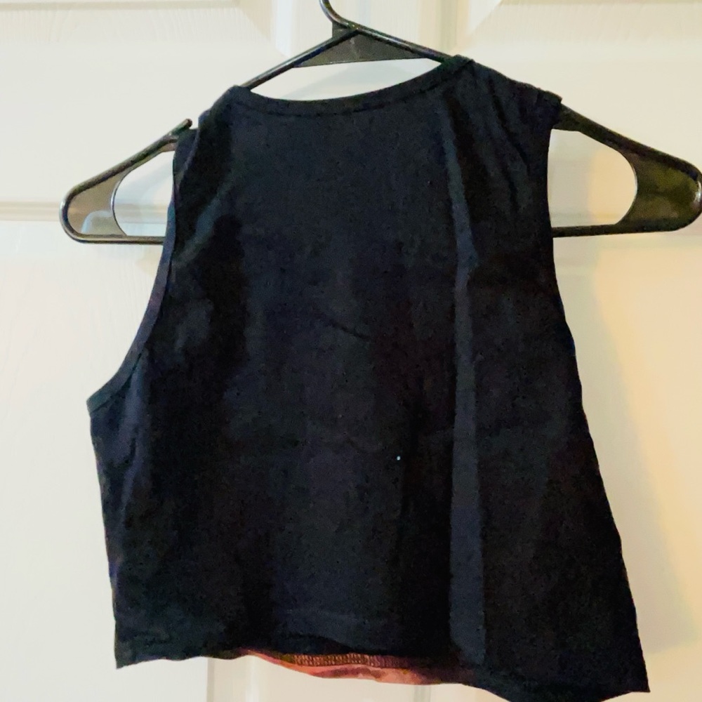 Cider Black and Brown Graphic Crop Top - Picture 2 of 2